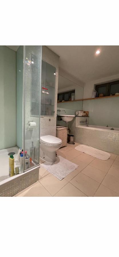 Central London 1 Bed Apartment Екстер'єр фото